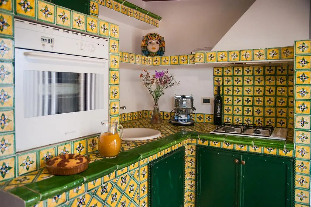 B&B Casa Andrea Taormina 3*,  Italy