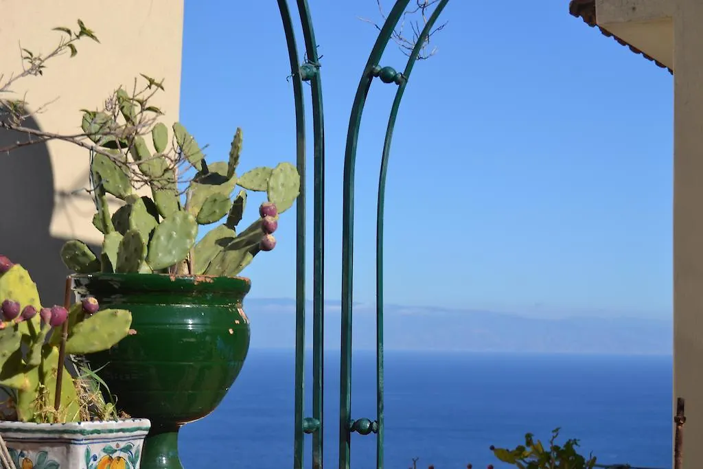 B&B Casa Andrea Taormina