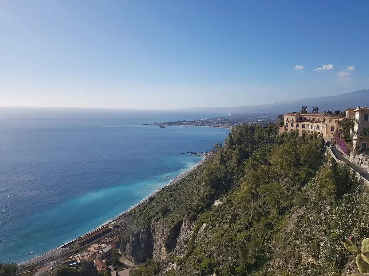B&B Casa Andrea Taormina 3*,  Italy